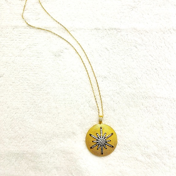 Cubic Zirconia Star necklace chain. - Picture 4 of 4